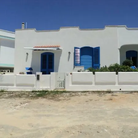 בית נופש Casa Direttamente Sul Mare *