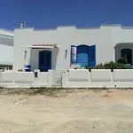 בית נופש Casa Direttamente Sul Mare *